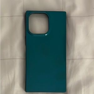 Flaunt iPhone 13 Pro case